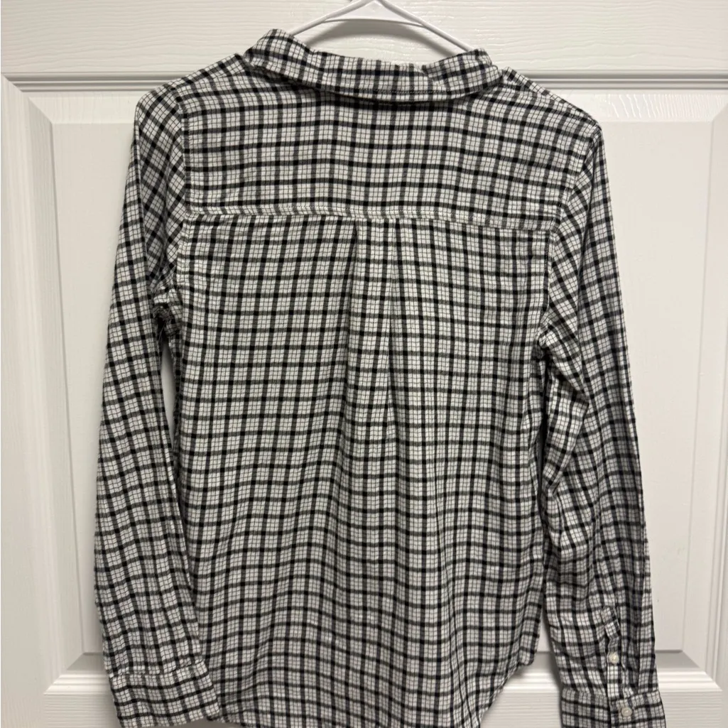 St. John's‎ Bay Plaid Shirt in Black and Cream Size XS - Image 4