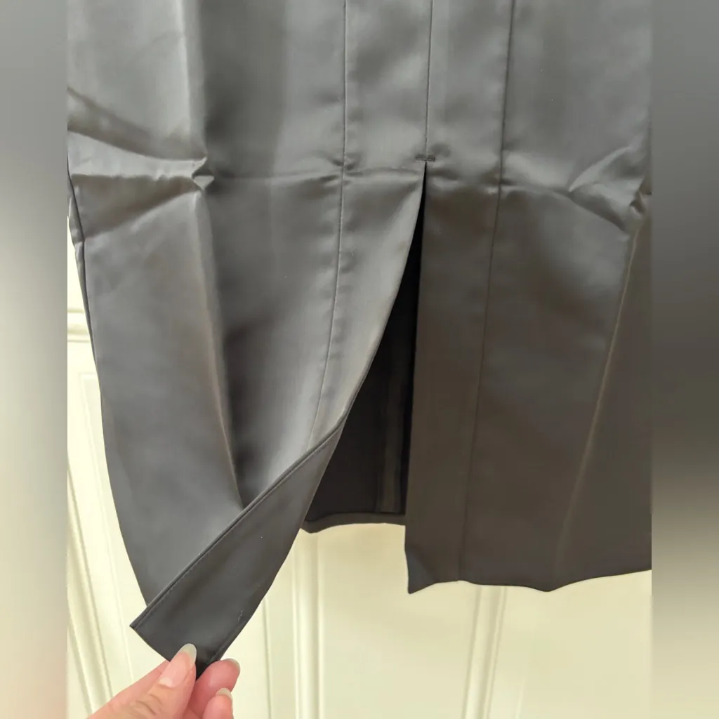 NWT Universal Standard Sleek Black V-Neck Levana Satin Caftan Dress 4XS (XS) - Image 2