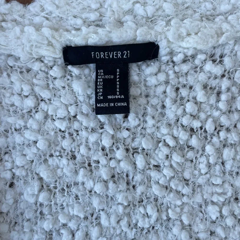 Forever 21  fluffy cardigan - Image 3