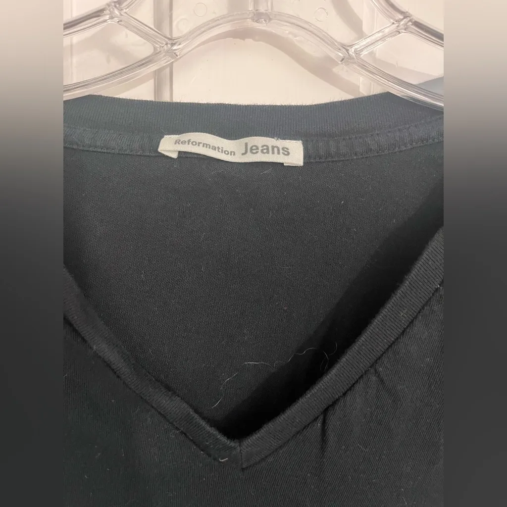 Reformation Jeans V-Neck Tee Black Extra Small - Image 2