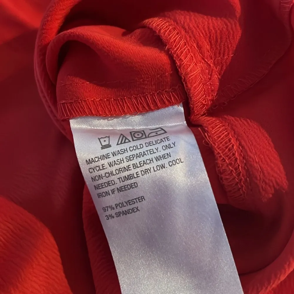 New IMAN Sleeveless Tiered Blouse in Red, Size S New w/Tag in Packaging - Image 5