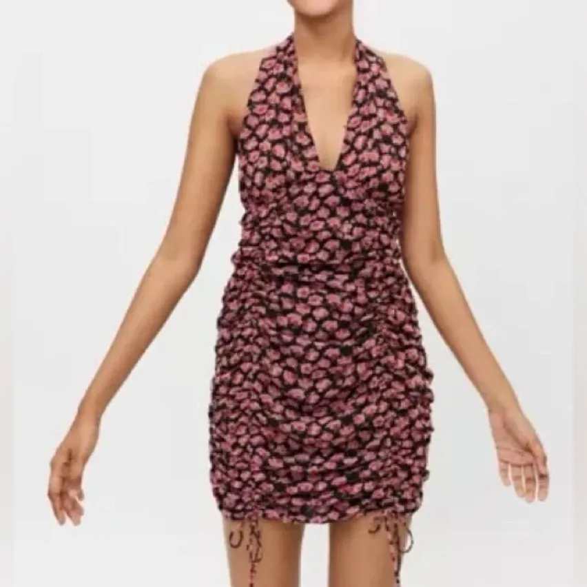 Kiss The Sky Urban Outfitters Size Small La Rose Halter Mini Dress NEW NWT - Image 2