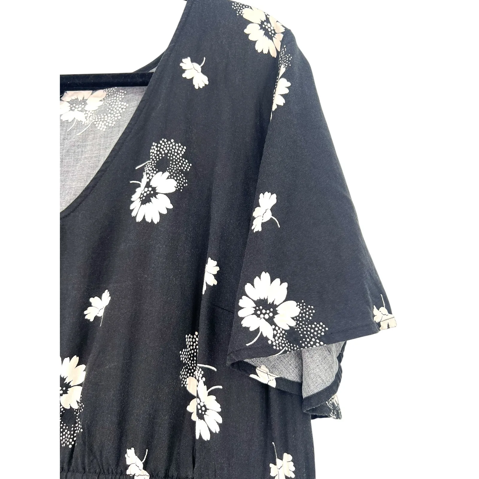 TORRID | 2X | Bundle of 2 Dress & Top Babydoll Floral Romantic Flowy Blouse - Image 5