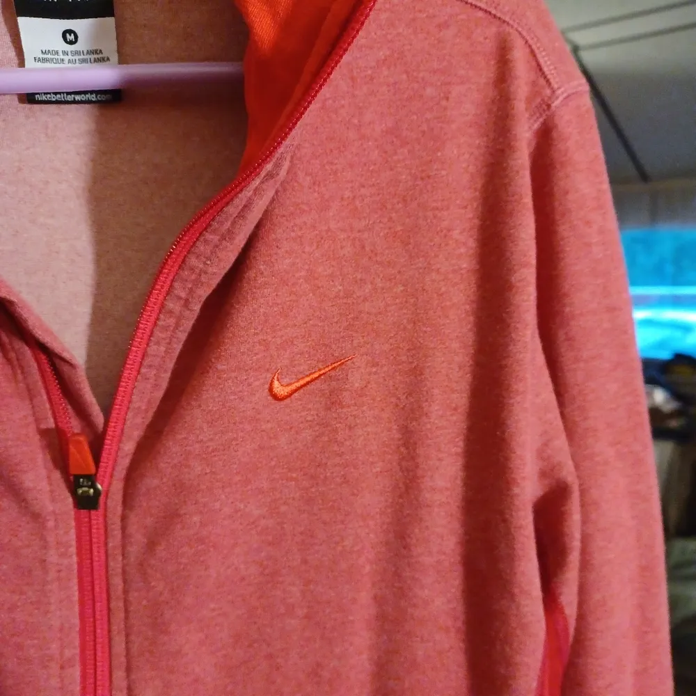 Nike Dri Fit Women's NIKE RUNNING Full Zip Track Jacket - Size Med Red - Image 3