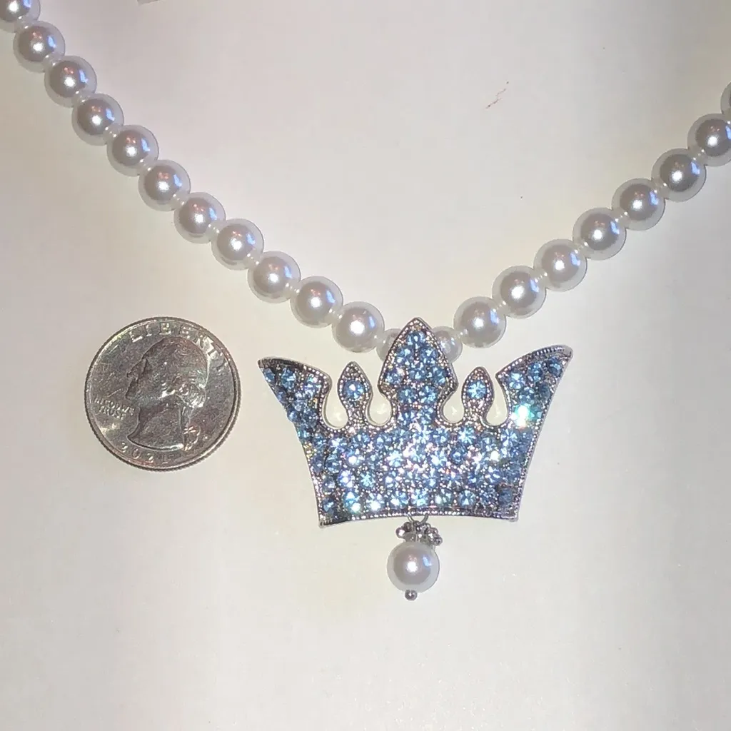 Elegant White Faux Pearl Necklace Blue CZ Rhinestone Crown Pendant - Image 3