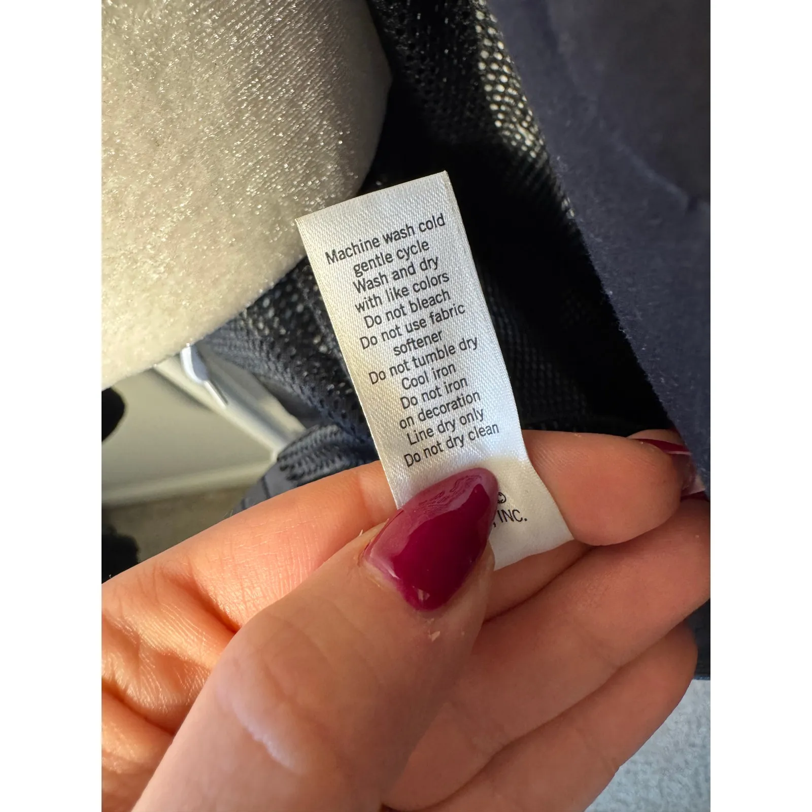 Athleta Long Black Rain Coat Magnetic Buttons Outdoors Athletic - Image 8