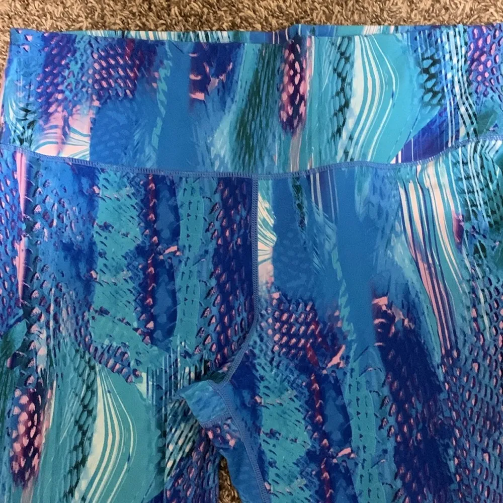 Reel Legends Keep It Cool woman 22” inseam leggings size XL - Image 2