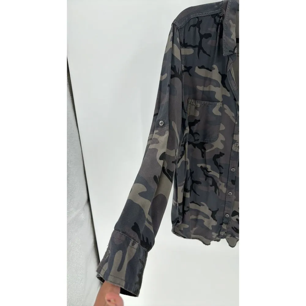 Rock & Republic Women's xl camo Rayon Button Up Long Sleeve Shirt High Low - Image 7