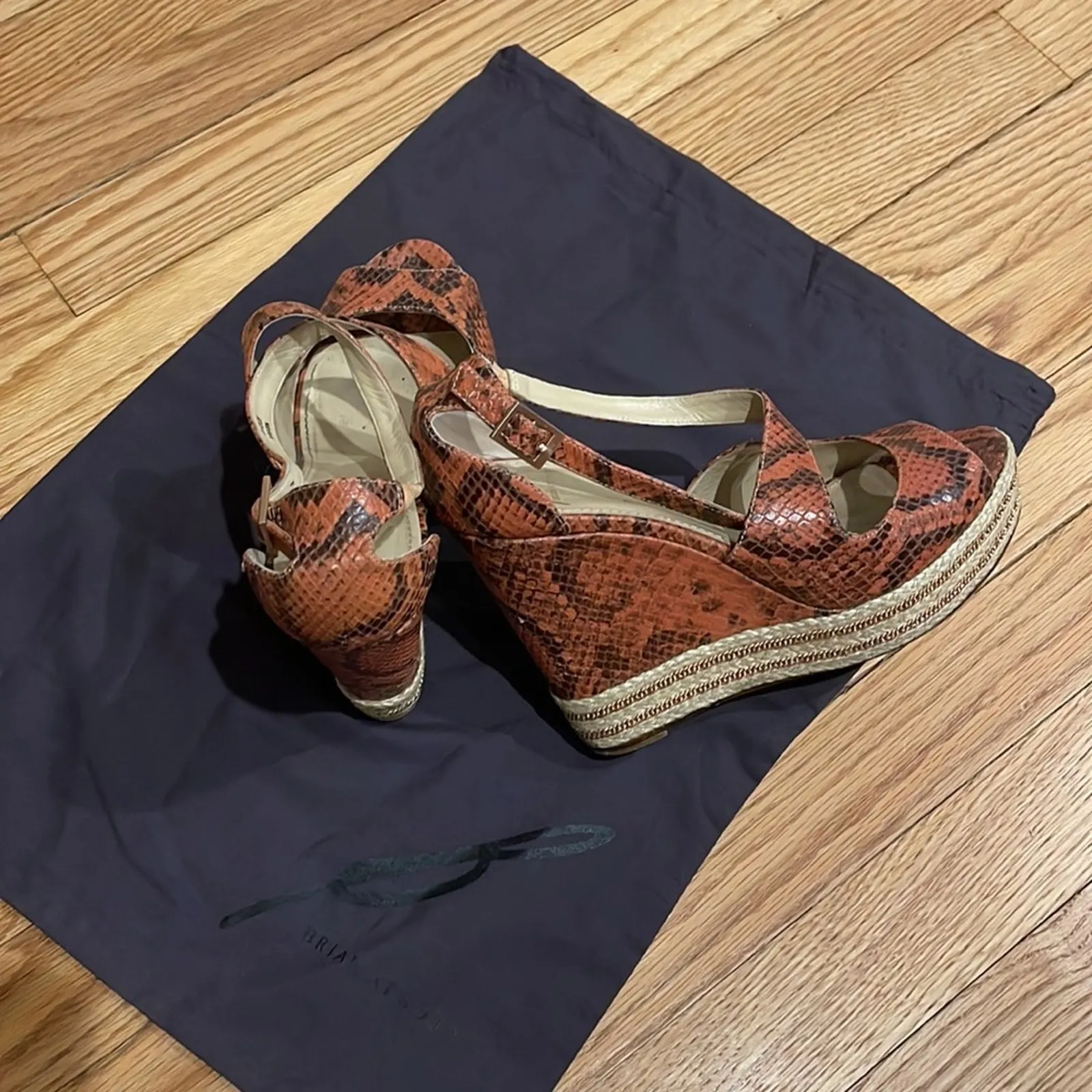 Brian Atwood Dekoda snakeskin espadrille wedges size 8.5 / 39 - Image 10