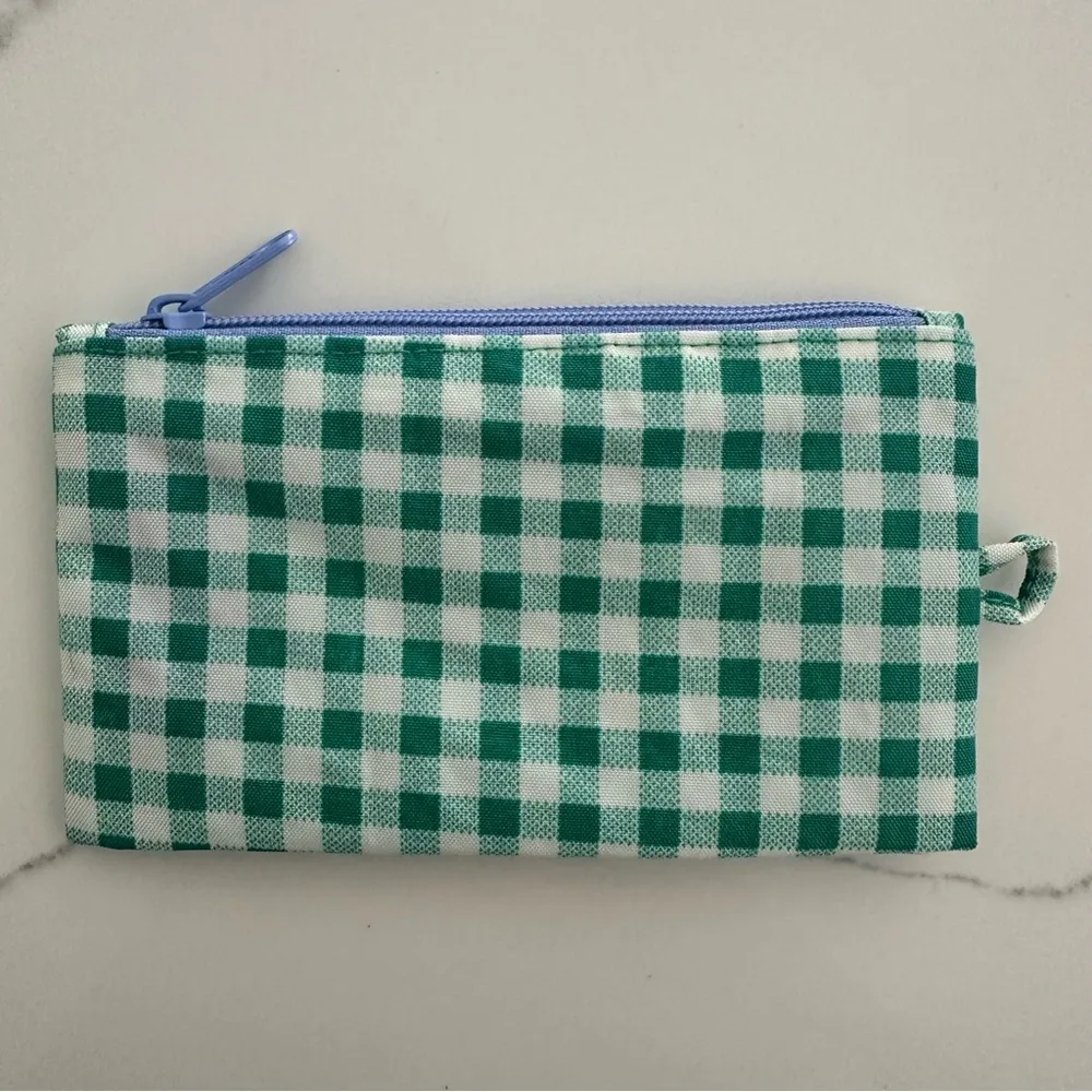 NWT BAGGU Go Pouch Set of Two in Large and Small Size Green and White Gingham - Image 3