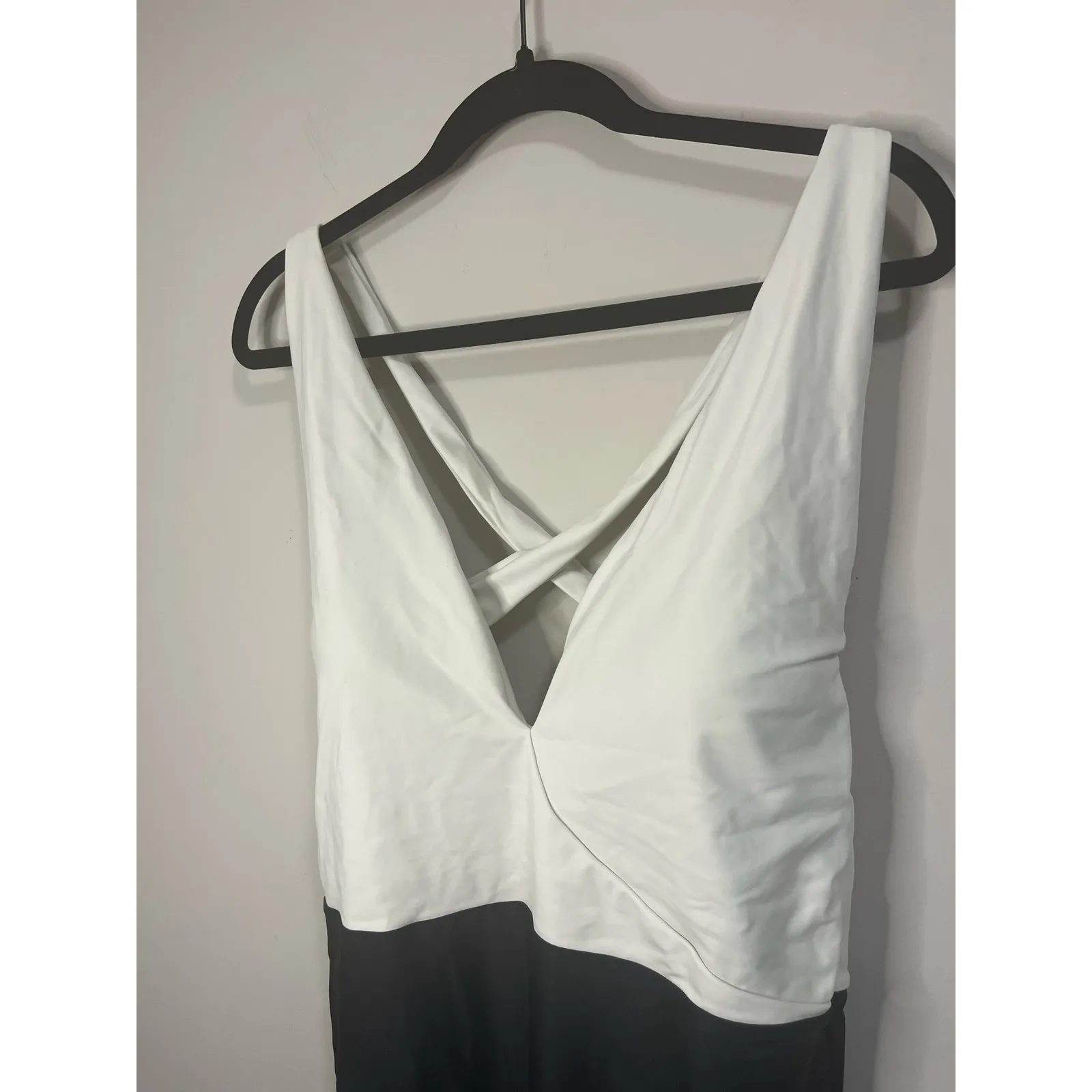 Summersalt Deep Dive Women's One-Piece Swimsuit White and Black sz. 14 - Image 7