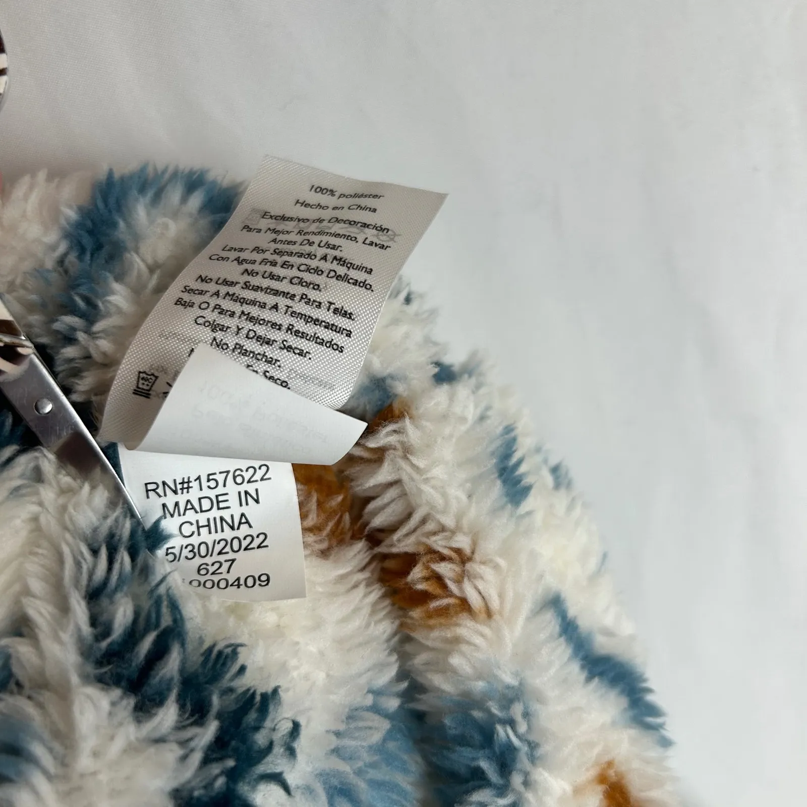 Eddie Bauer‎ Womens Small Faux Fur Pullover Aztec Print Quarter Zip Pink Trim - Image 7