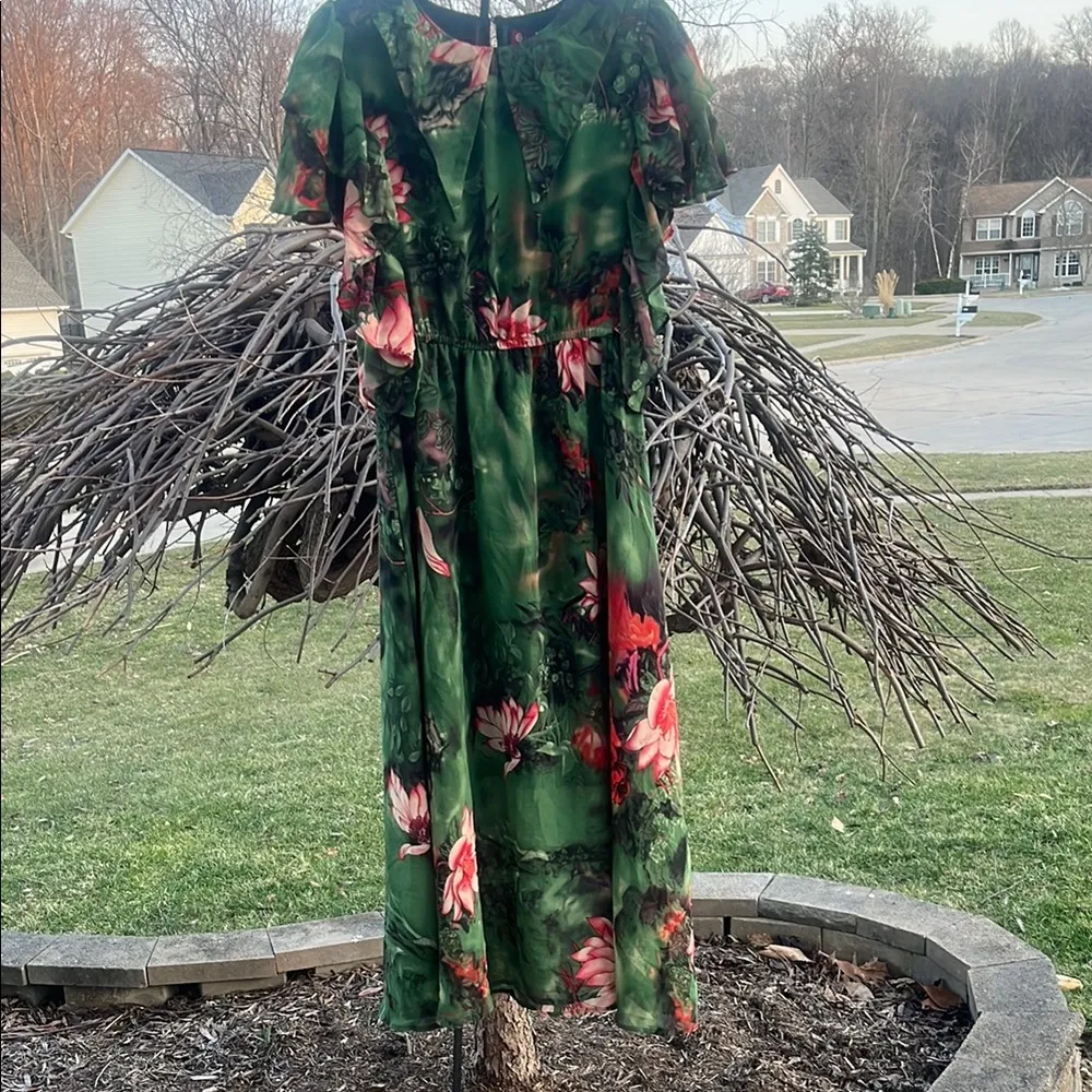 Korean vintage insp flutter sleeve floral dress NEW cinched waist size medium Green - Image 2