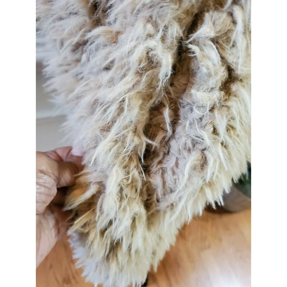 Me Jane Women's Faux Fur Vest M - Image 6