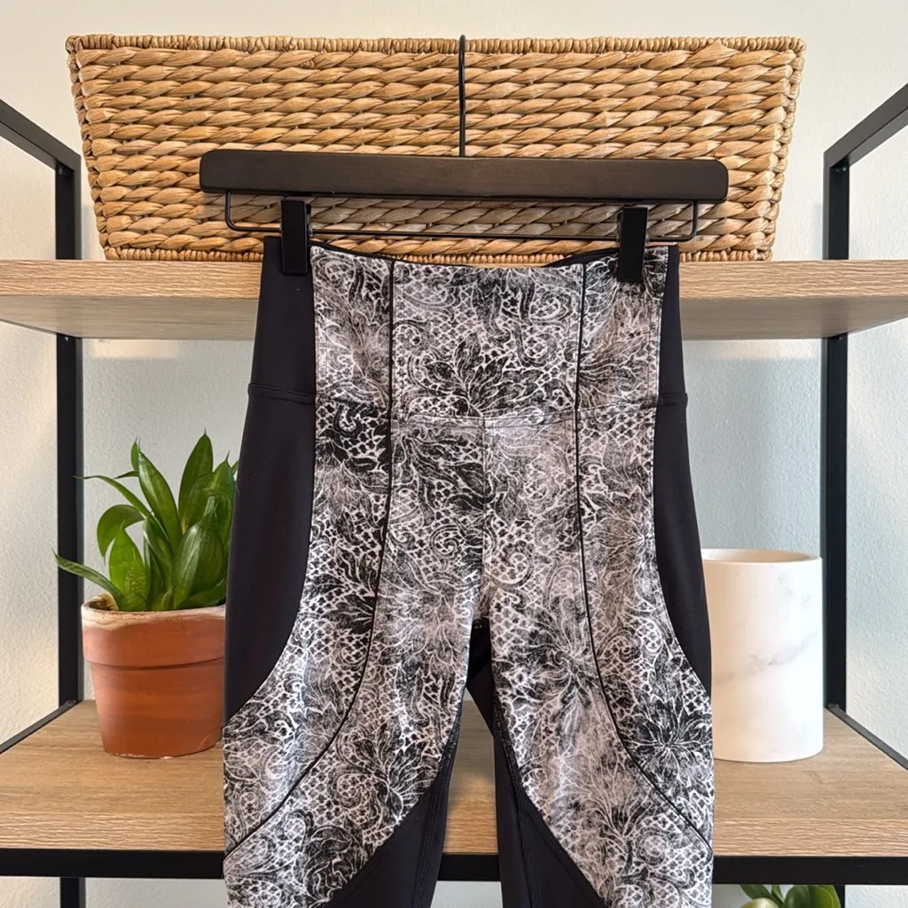 Lululemon Sweat & Repeat High Rise Running Legging Tight, 4 - Image 4