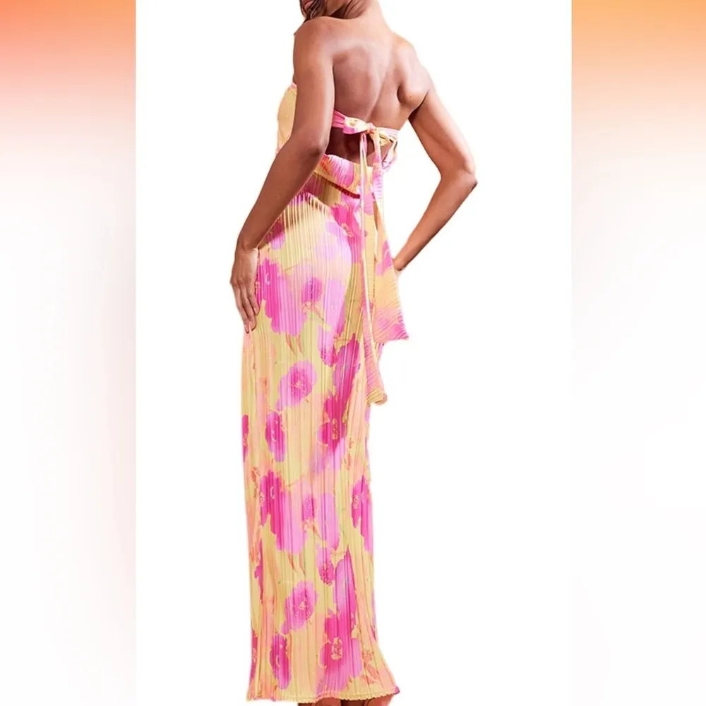 Multi Floral Print Plisse Bandeau Cowl Back Maxi 
PRETTYLITTLETHING 
NEVER WORN - Image 2