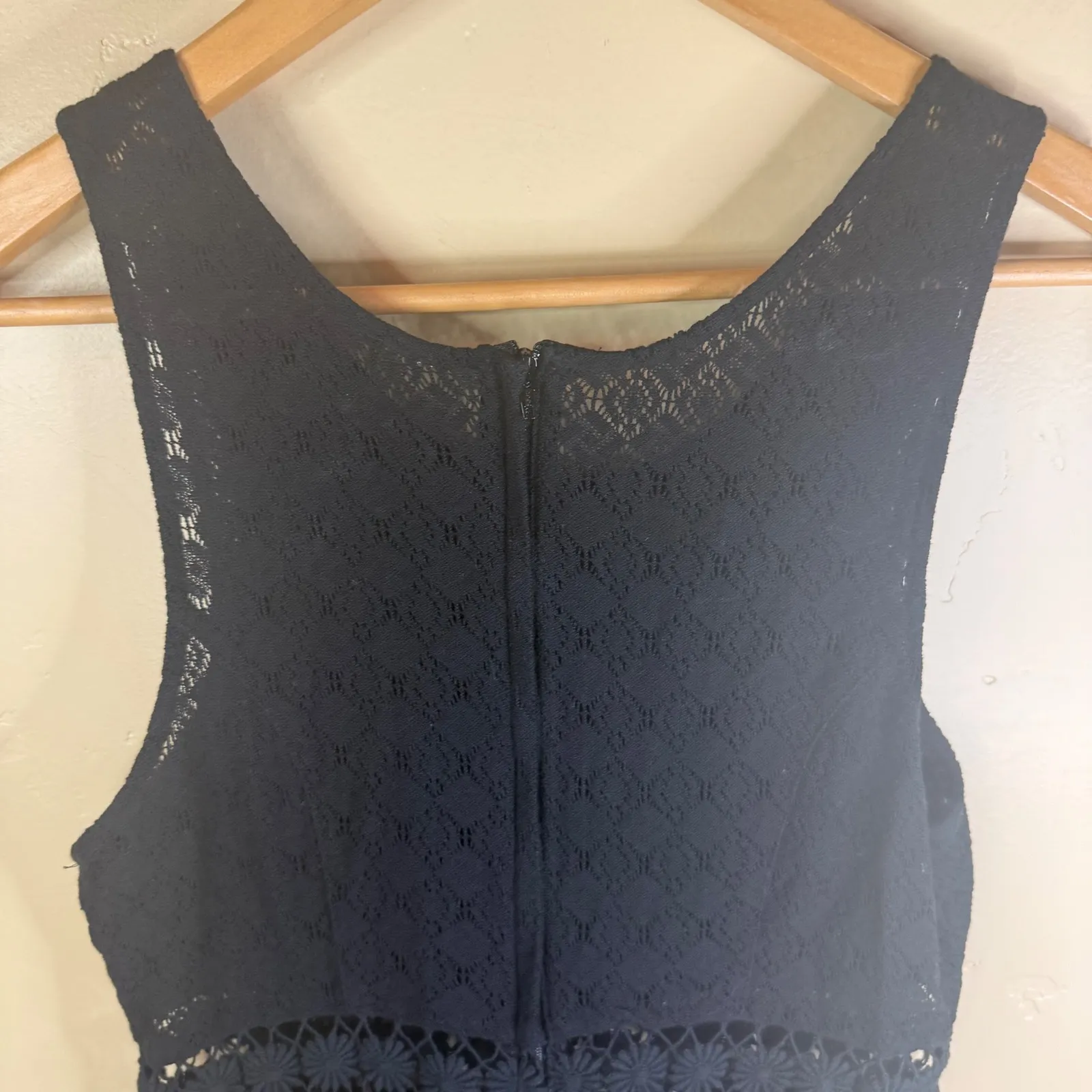 Free People Black Daisy Knit Crochet Mini Dress Lace Size Small Boho Coquette - Image 6