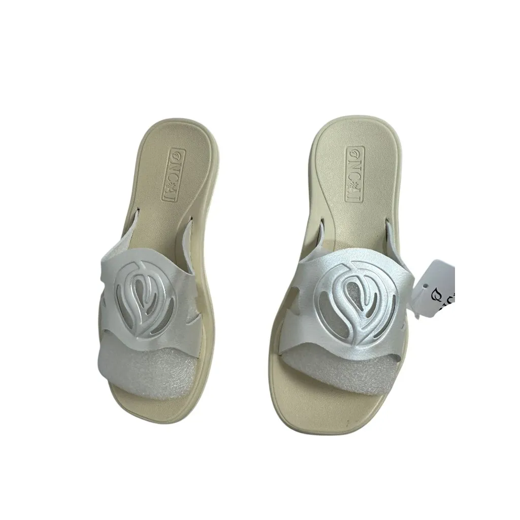 ONCAI Womens Flat Sandals Size 7 Pearl White Slip - Image 5