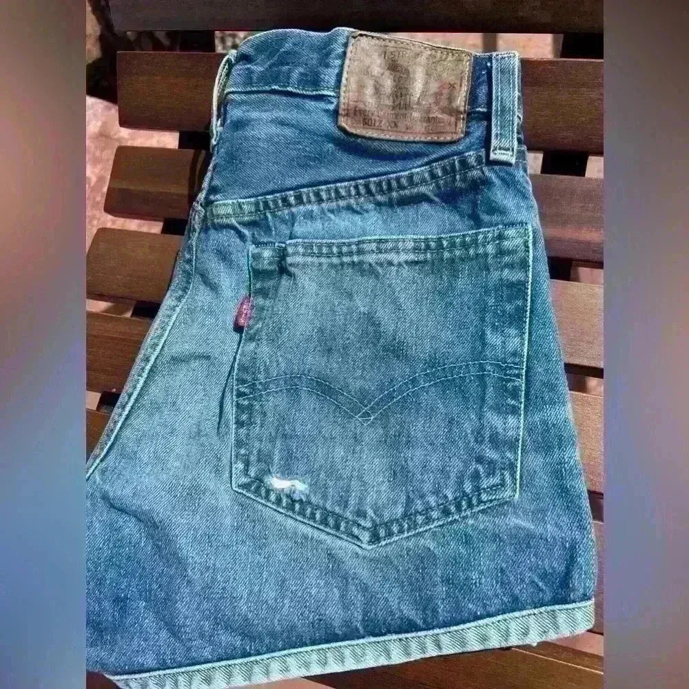 Vintage 501 Levi’s Levi Strauss & Co Denim Jeans Booty Shorts XS 501ZZ Size 26 - Image 3