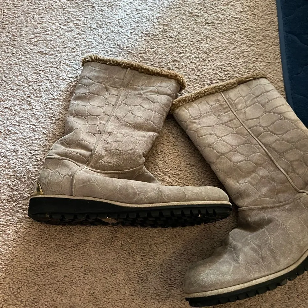 Stuart Weitzman  size 8 snow boots - Image 3
