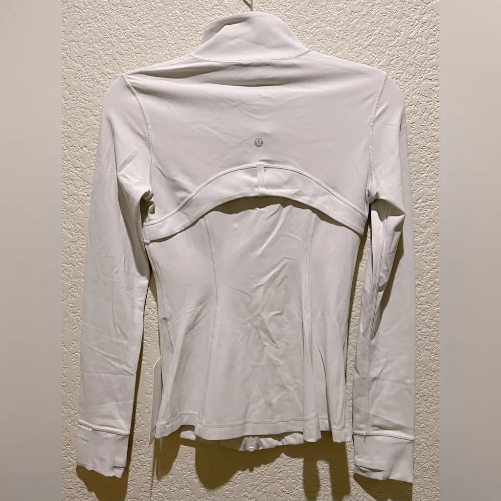 NWT Lululemon Define Jacket Nulu in Bone Color Size 8 Full Zipper - Image 9