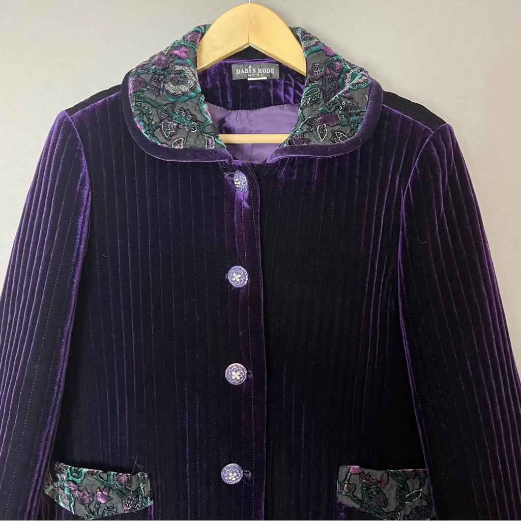 Velvet Jacket Women Detailed Trim Rounded Collar Pockets‎ Quilted Royal Purple - Image 3