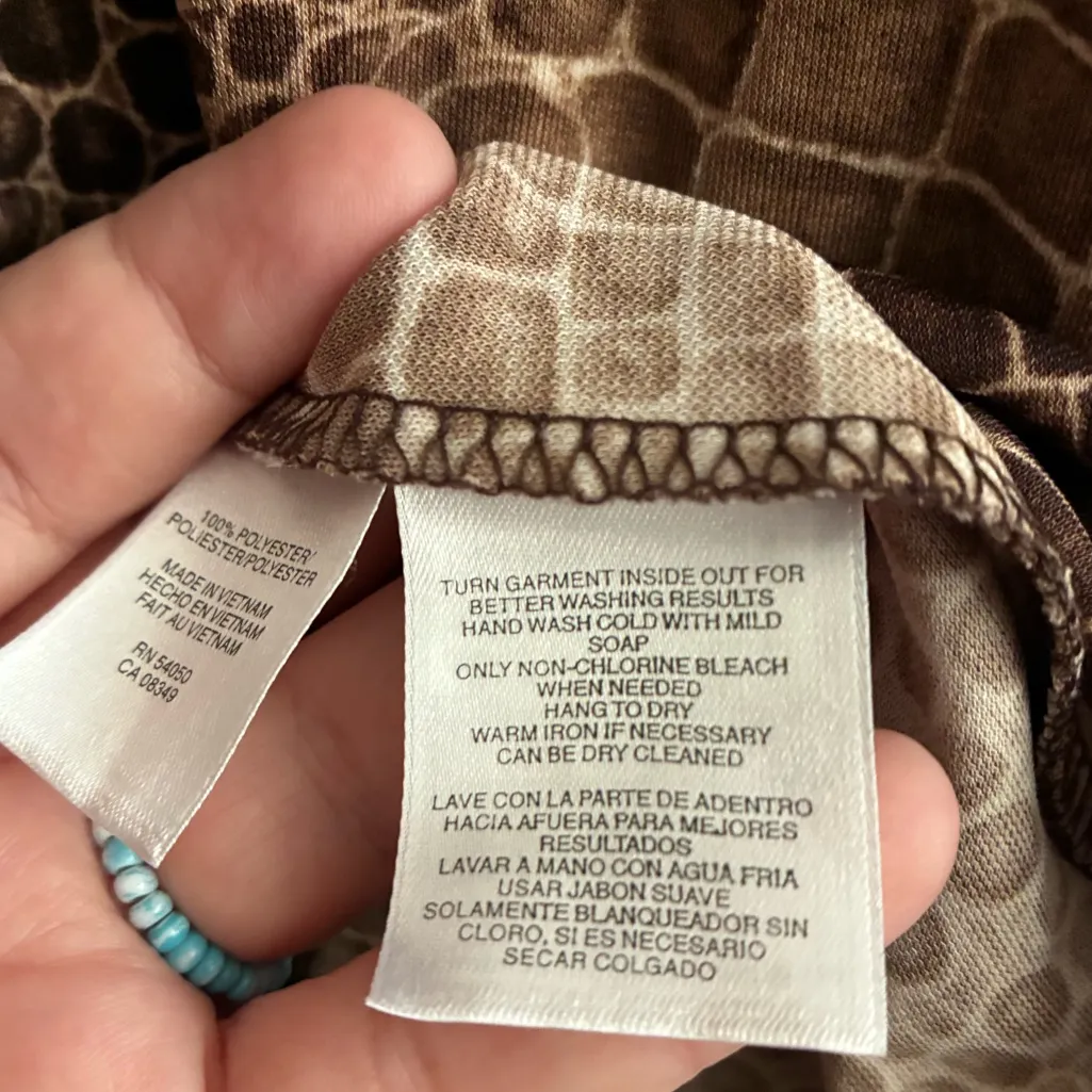 Jones New York Brown Animal Print Blouse With Rhinestones Chain NeckLine 3X - Image 10