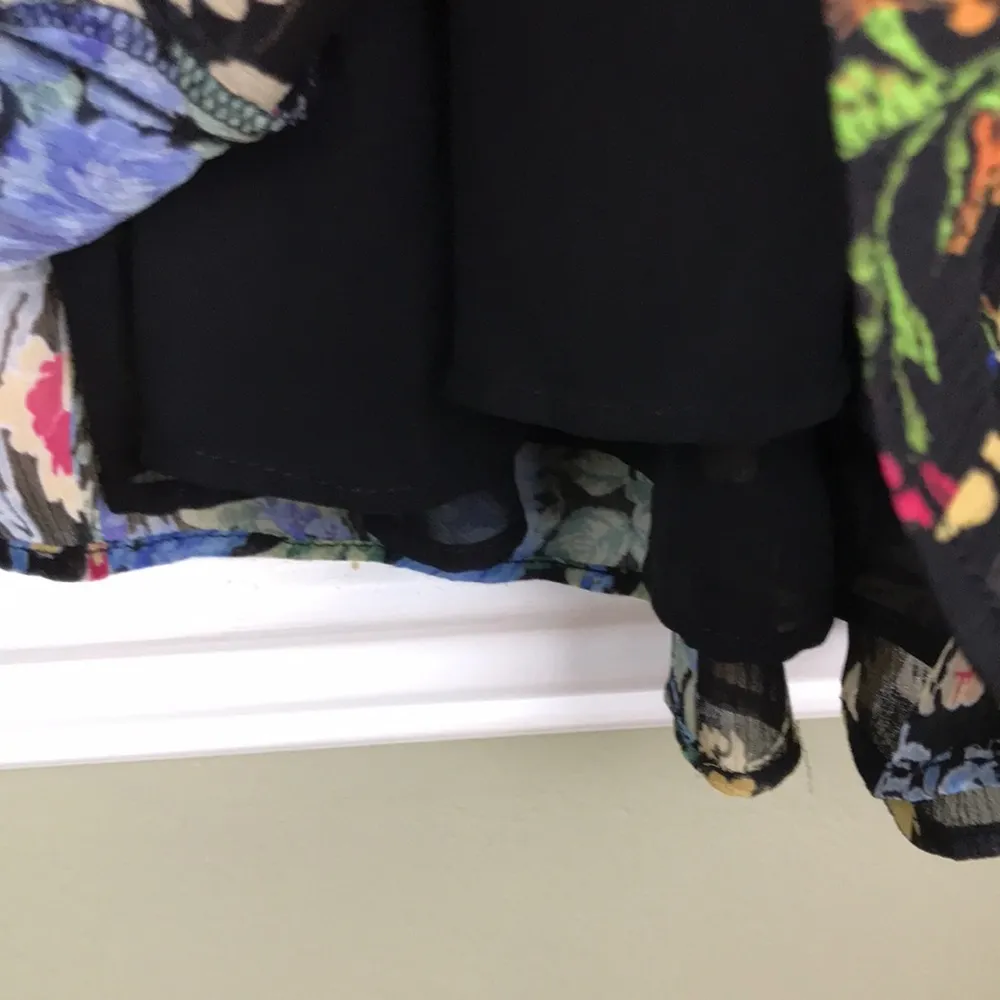 Zara Women’s Floral Boho Multi-Colored Half Sleeve Sheet Button-Up Front Romper - Image 7