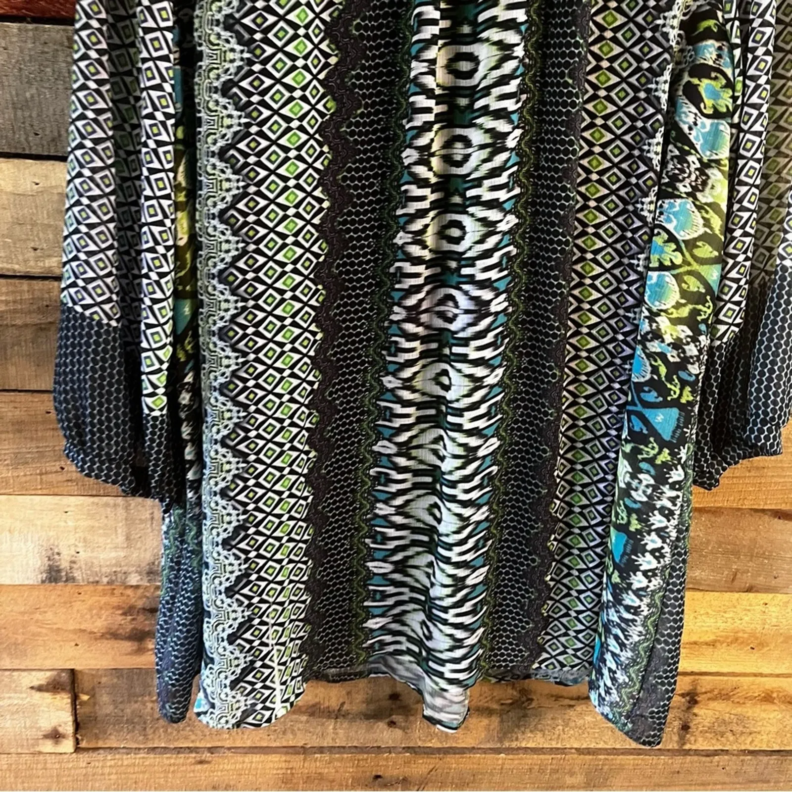 Avenue Multi‎ Color Blouse Size 18/20 - Image 9