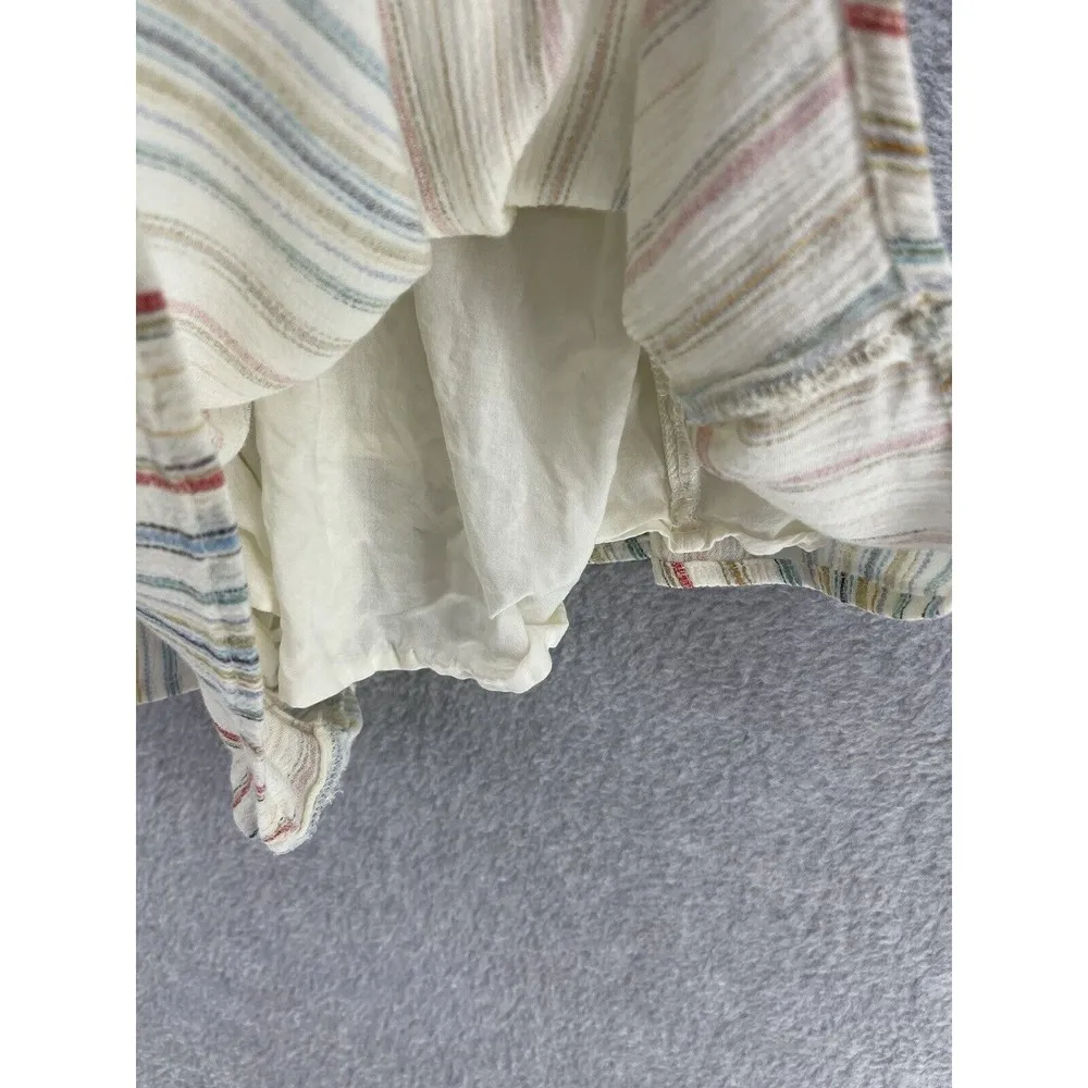 Urban Outfitters Women's Romper Kimono Short Sleeve Shorts Size Small Surplice - Image 9