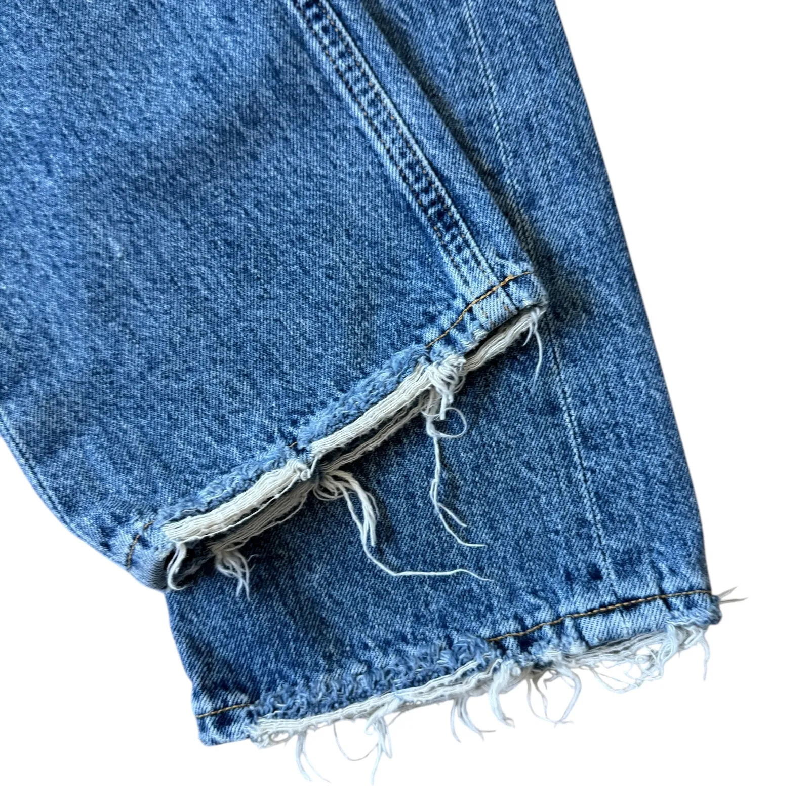 AGOLDE Riley High Rise Straight Crop Jean Frequency - Image 8