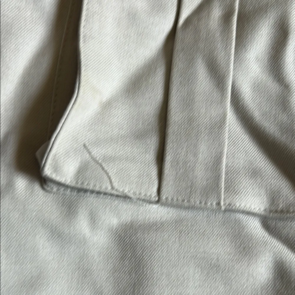 DISSH Cream Cargo Shorts with Utility Style Size 4 - Image 6