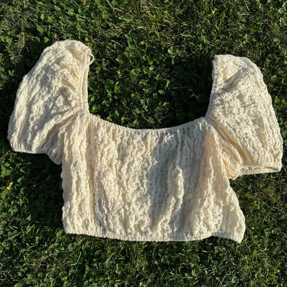 Zara puff sleeve crop top - Image 9