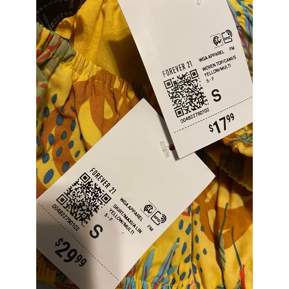 Tropical Print Tiered Maxi Skirt and Woven Cropped Cami Size Small Yellow/Multi - Image 7