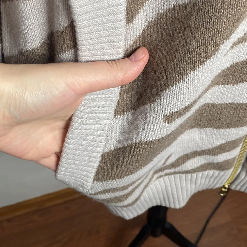 Varley Anthro Mayberry Zip wool blend longline cardigan in cobweb doe zebra sz S - Image 10