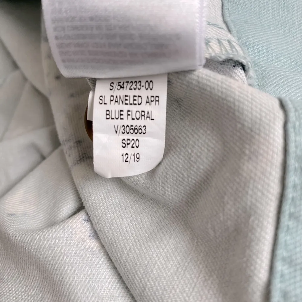 Gap  Light Blue Floral Apron Dress - Image 8