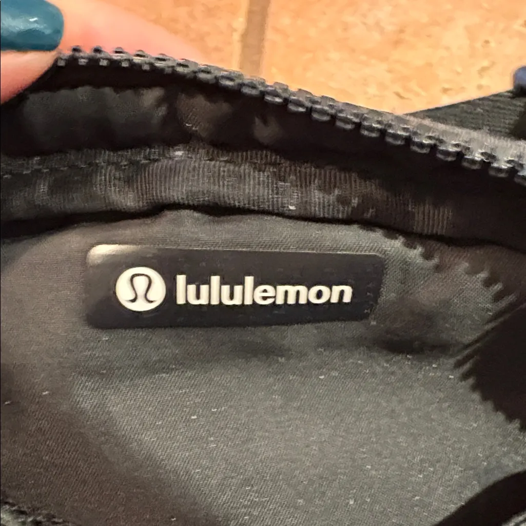 Lululemon Everywhere Belt Bag - Image 7