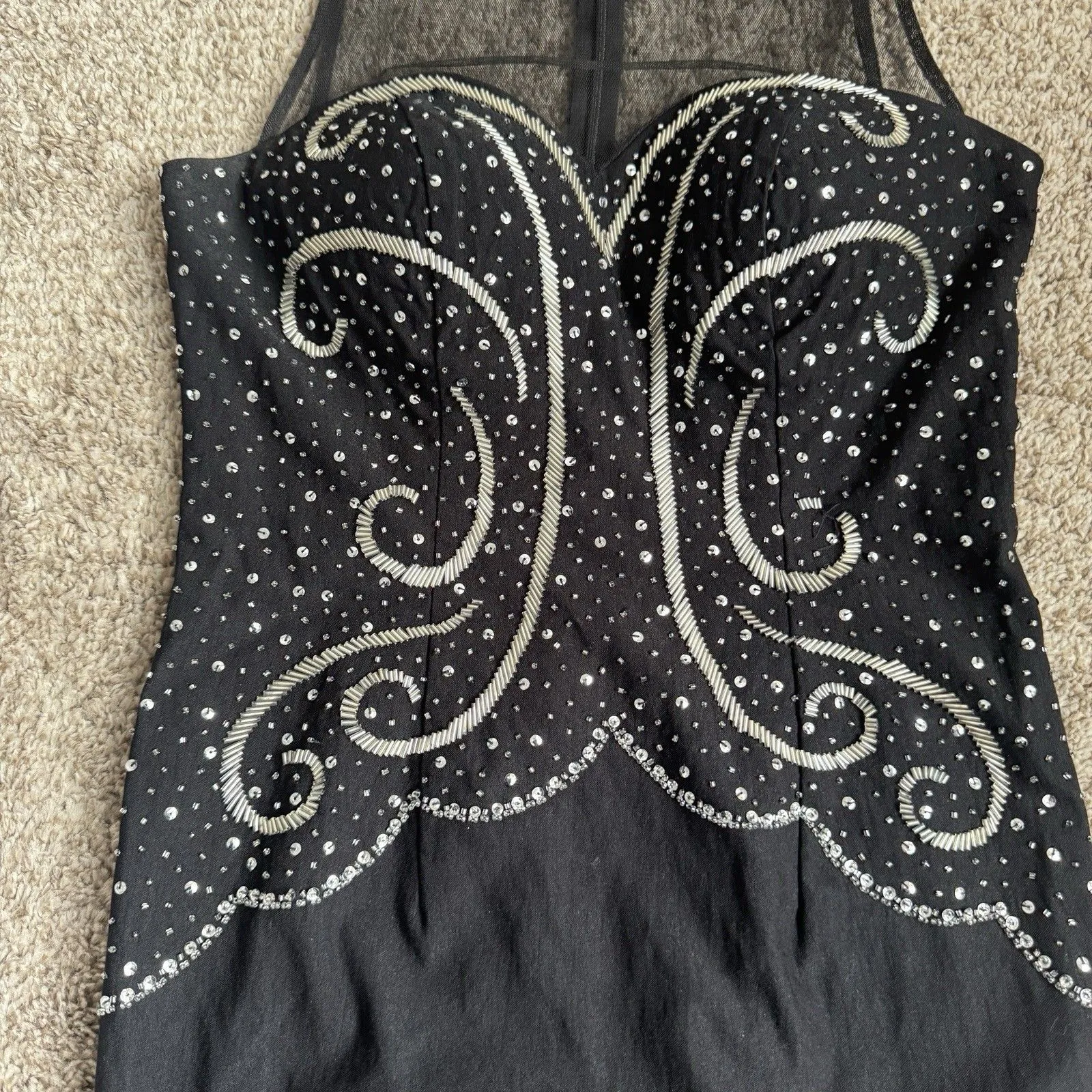 Women’s Vintage Look Form Fitting Black Sequin / Mesh Top Knee Length Dress Sz 5 - Image 3