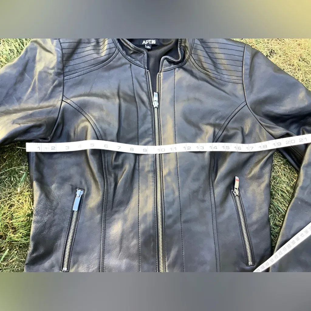 Genuine leather jacket 🌷stylish🌷 - Image 8