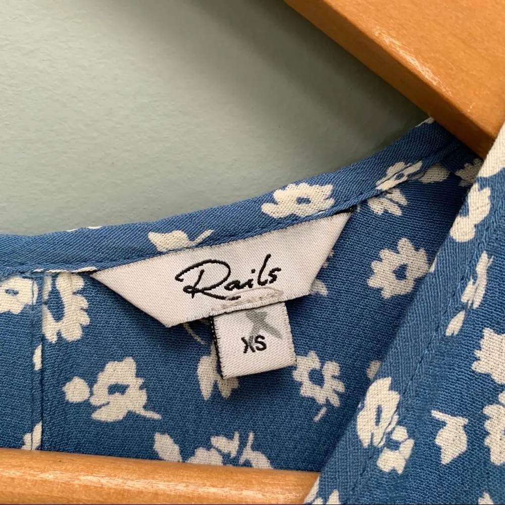 Rails Sophia Romper in Blue Daisies XS - Image 11