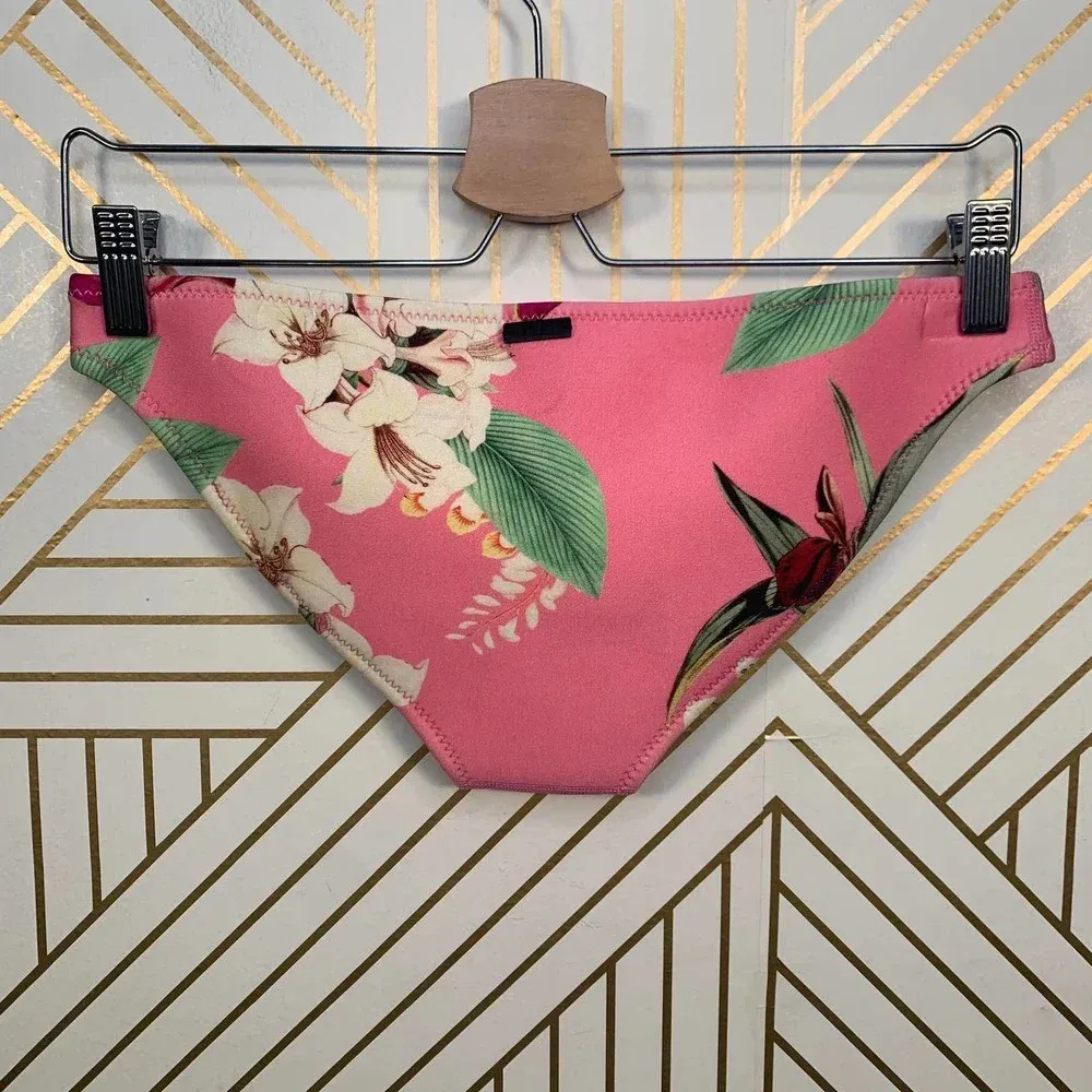 Triangl Pink Floral Neoprene‎ Bikini Bottom - Image 5
