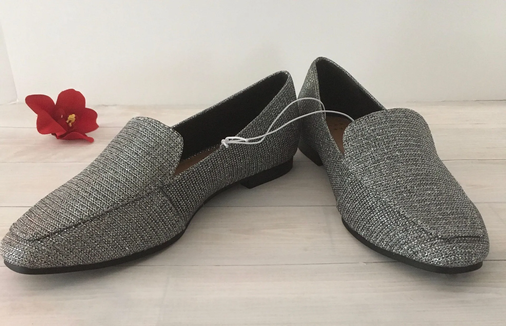 SilverFlats/Loafers, Size 7 Silver - Image 4