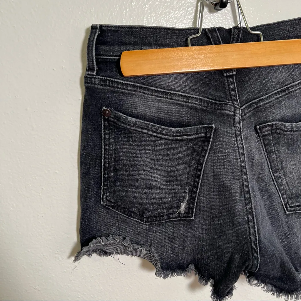 7 for all Mankind Monroe Cut Off Short Eclipse Black 25 - Image 8