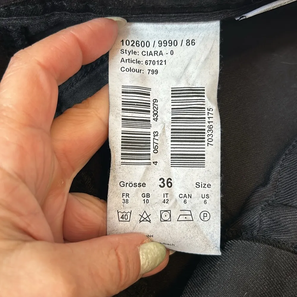 Atelier Gardeur Ciara Black Jeans Size 6 - Image 11