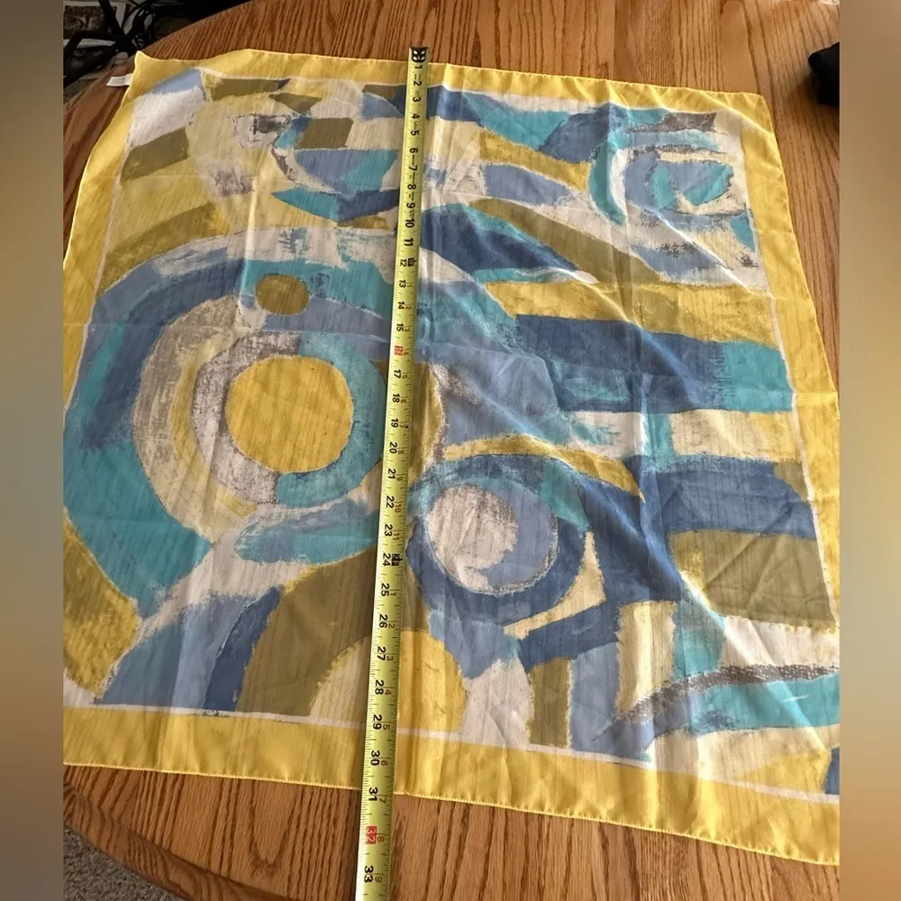 Made In Italy Abstract Tie Rack Scarf Vibrant Bright Yellow Colors 31” Square - Image 4