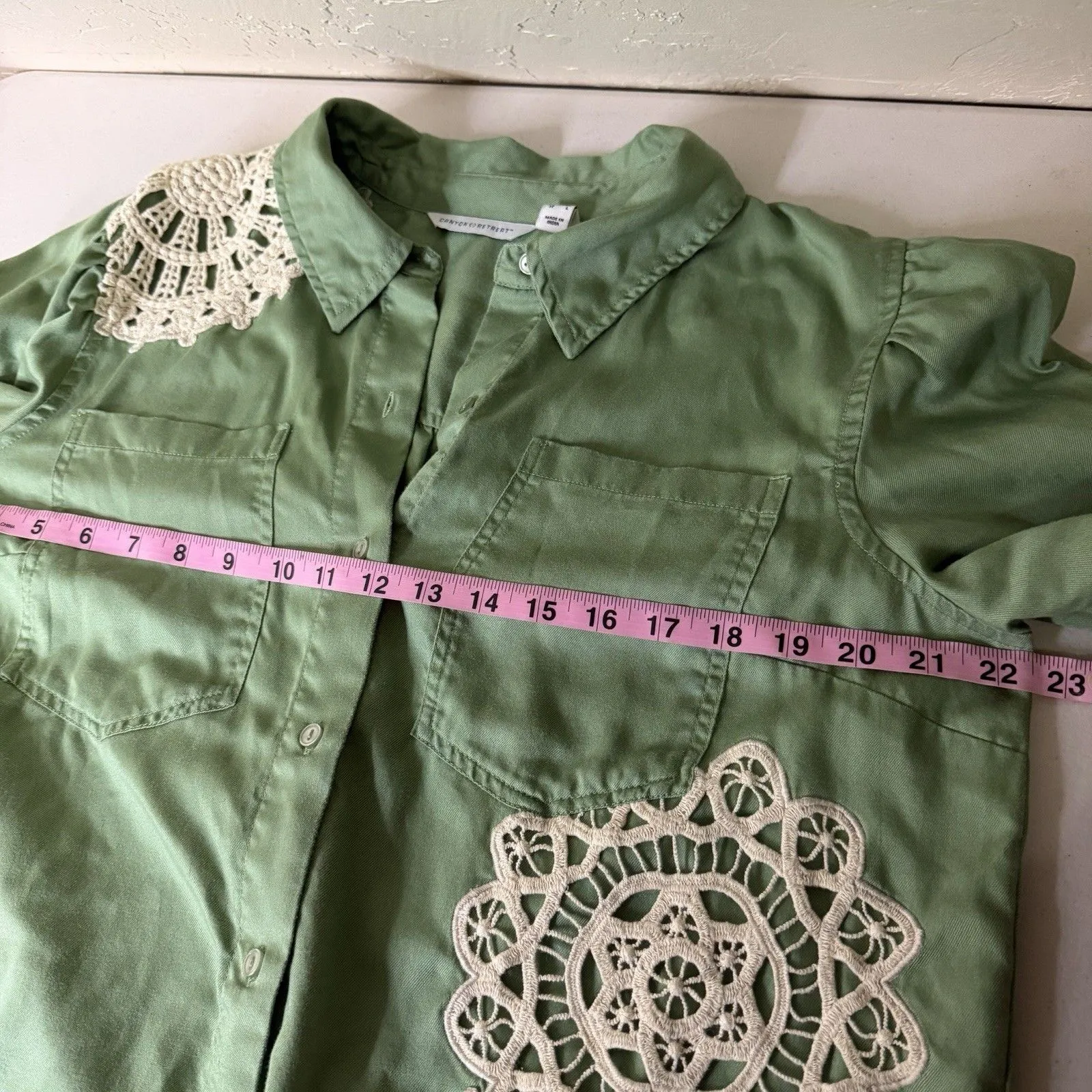 Canyon Retreat Top Womens Medium Green Doily Patchwork Button Down Boho - Image 4