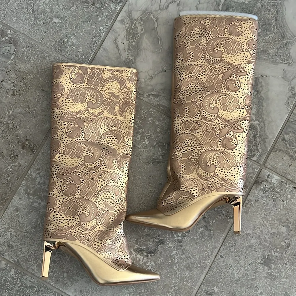 Jessica Simpson Brykia Cuffed Pointed-Toe Boots, Metallic Lace Laser Cut, Size 9 - Image 5