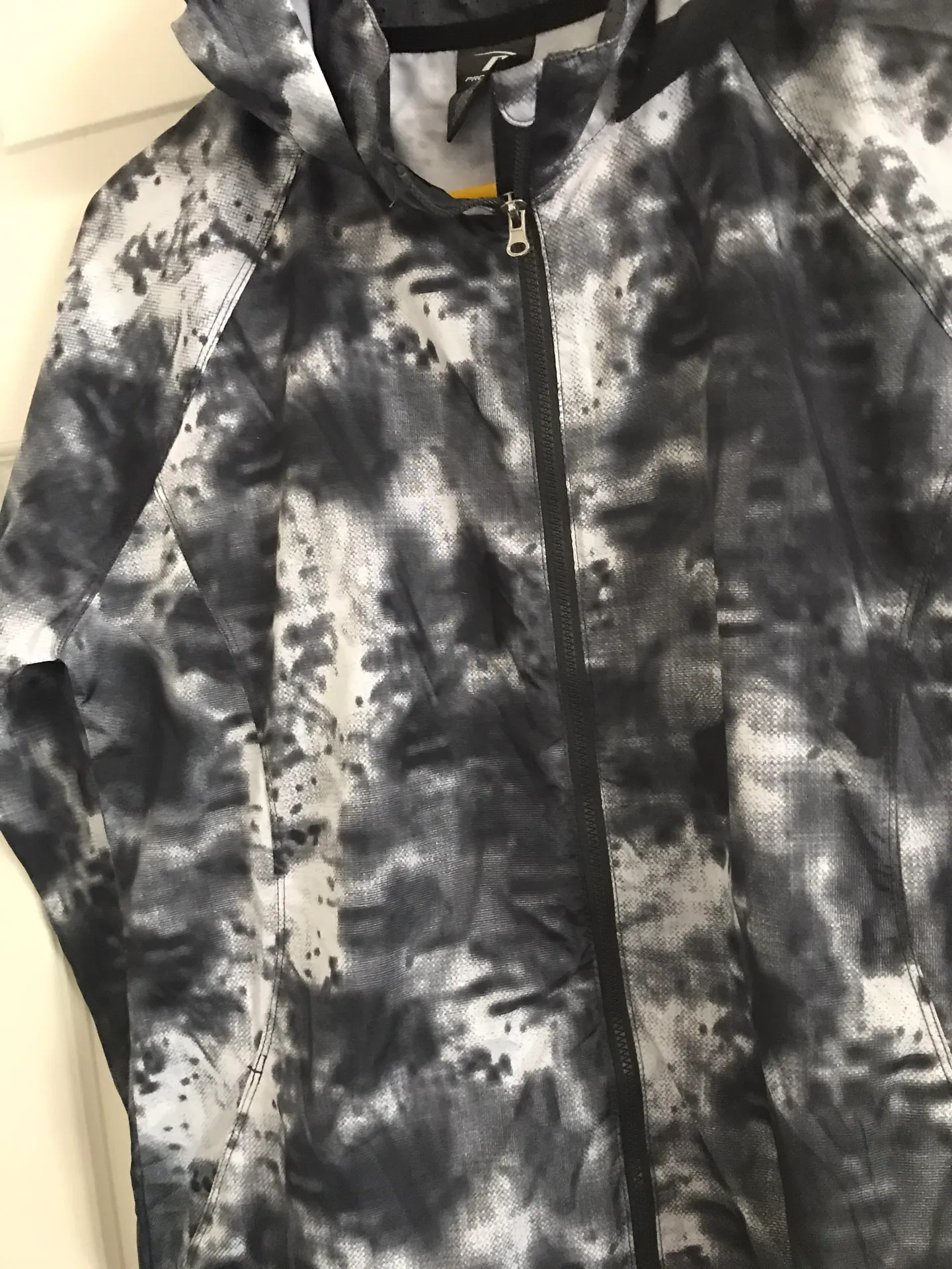 woman rain Jacket for woman size M - Image 2