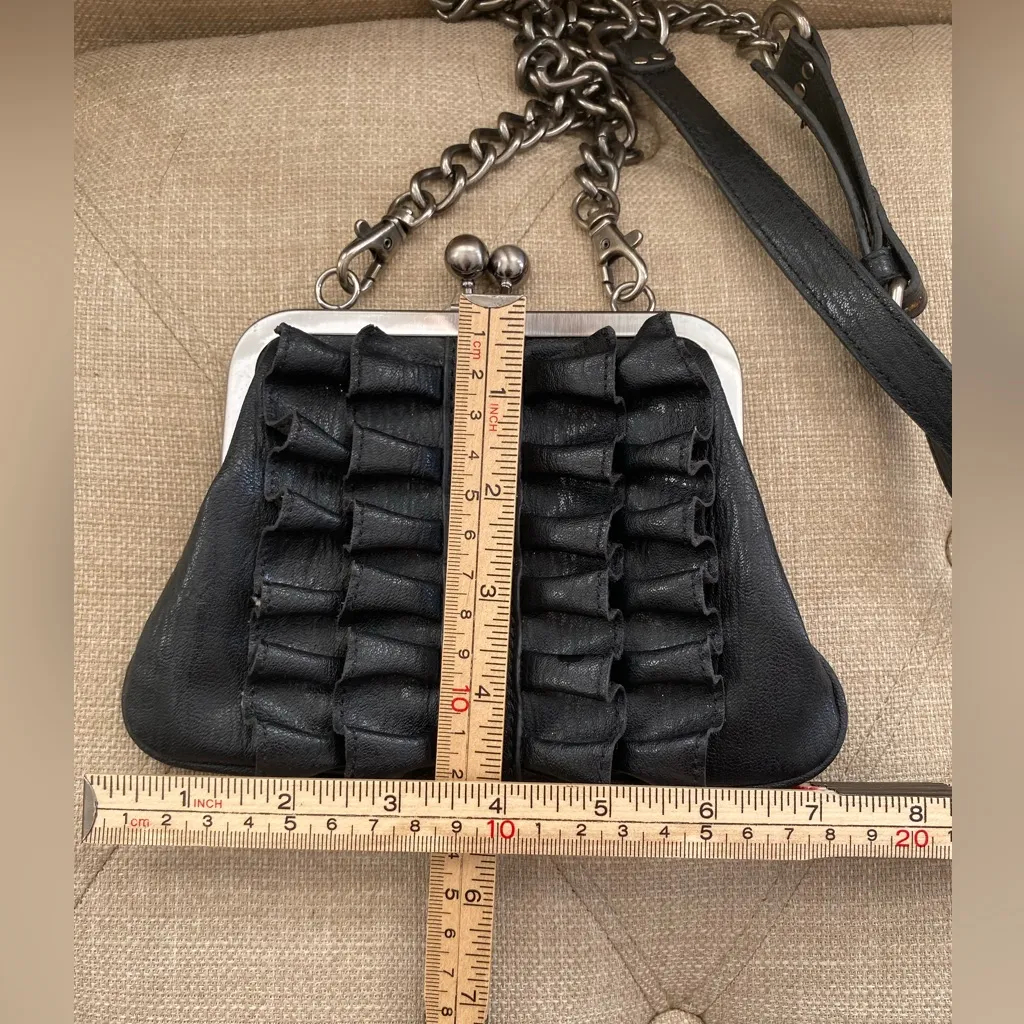 Jessica Simpson Black Crossbody Purse Shoulder Bag Leather Chain Strap - Image 5