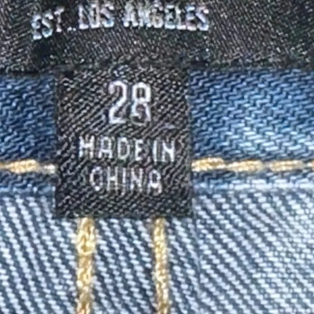 Juicy Couture Distressed‎ Jeans Size 28 - Image 6